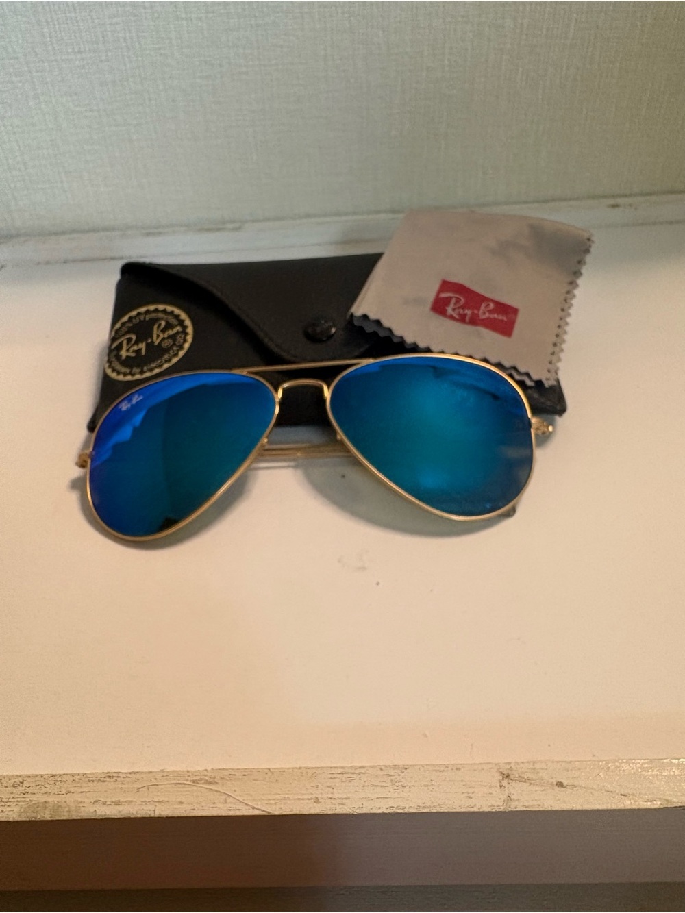 Ray-ban blue mirrored Aviator sunglasses